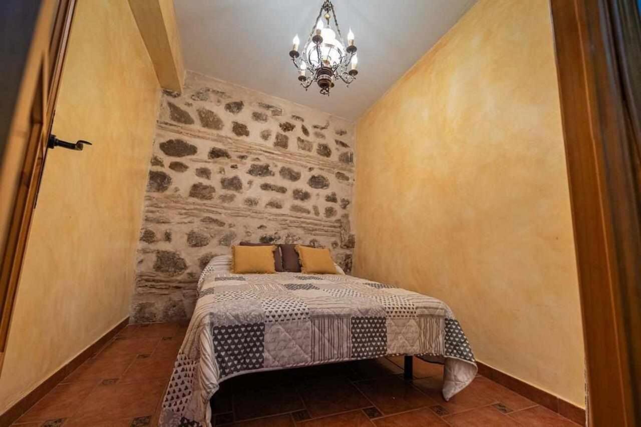 La Casa De Santo Tomé Toledo